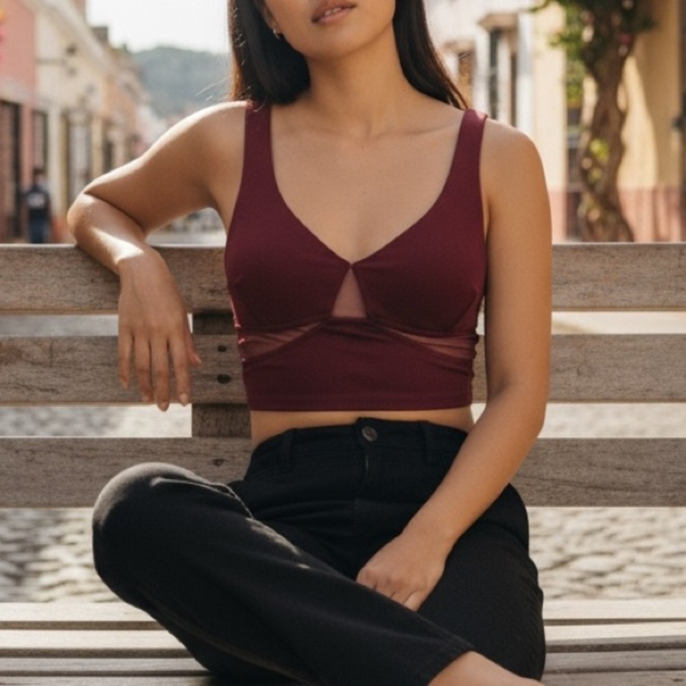 Sparkle & Fade Urban Outfitters Burgundy Red Mesh Zip Crop Tank Top Womens Small